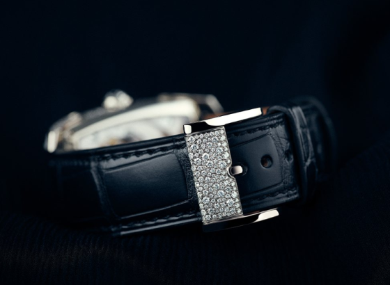 帕瑪強(qiáng)尼Parmigiani Fleurier Kalparisma白金雪地鑲嵌