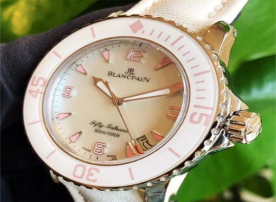 寶珀(Blancpain)為Villeret系列增加了新的GMT日期型號