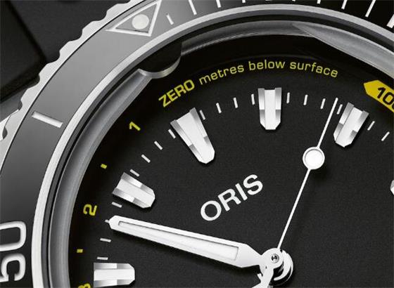 豪利時(shí)(Oris)推出第二代Aquis深度計(jì)潛水表