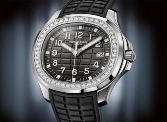 百達翡麗(Patek Philippe)Aquanaut Luce模型
