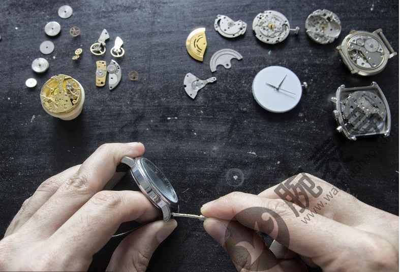 尊皇手表受磁快還是慢